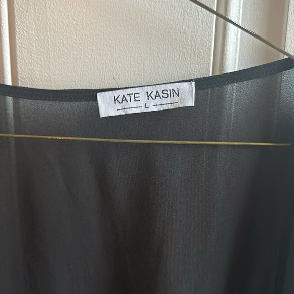 Coverup - Picture 4 of 5